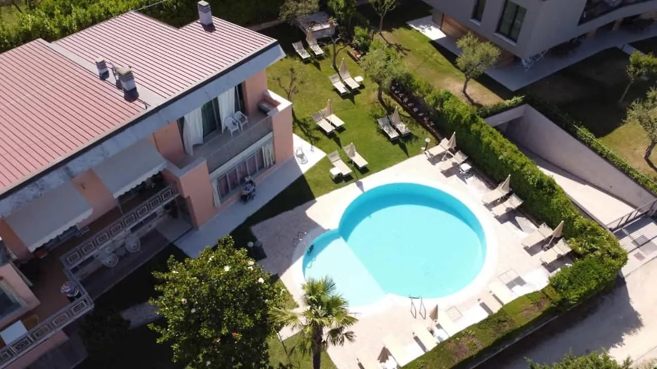 Hotel Eden Bardolino 2*,  Italien