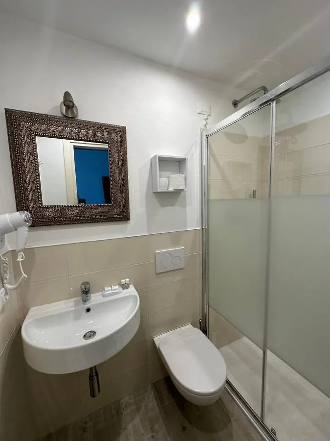 Hotel Eden Bardolino 2*,