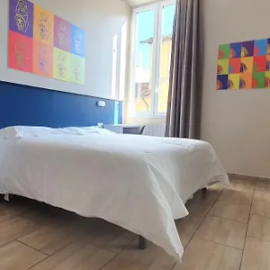 https://genesio.it-tuscanyhotel.com
